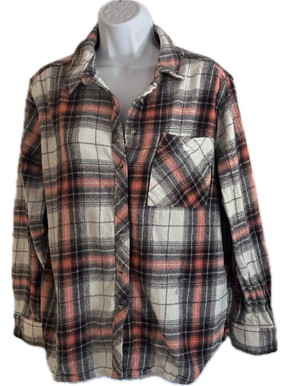 Arizona Jean Company Cream Pink Black Plaid Button-Up Shirt